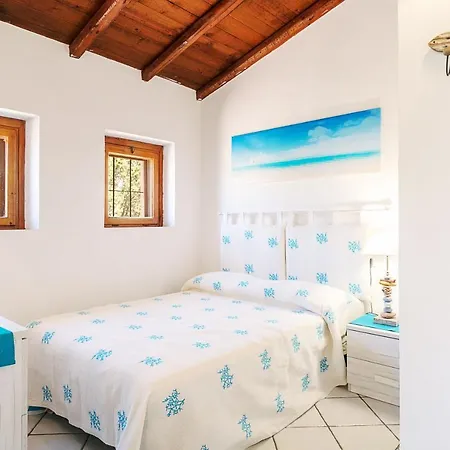 Capo Schiera Le Mimose Holiday home Arzachena